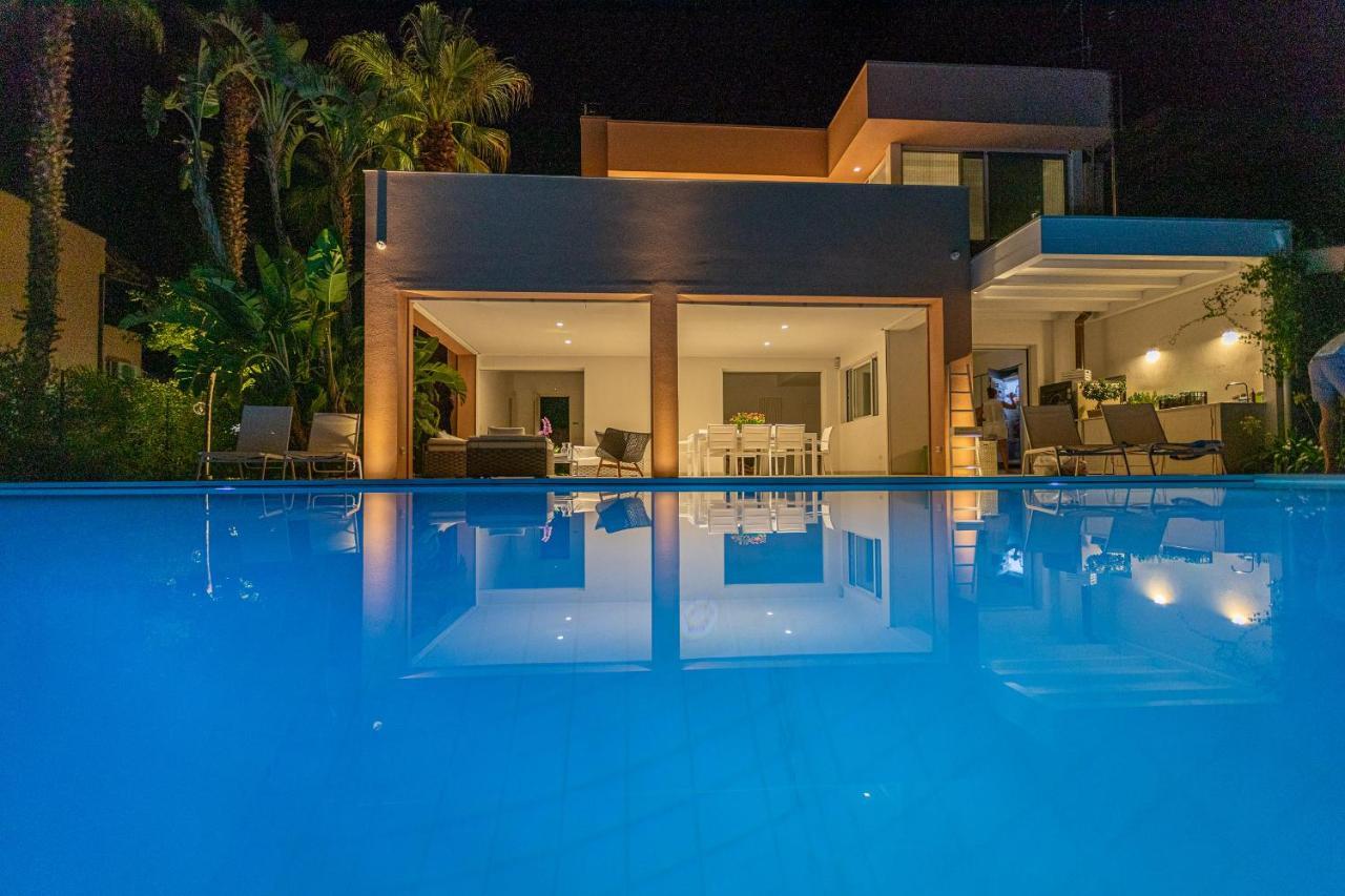 Villa Ametista Portorosa 푸르나리 외부 사진