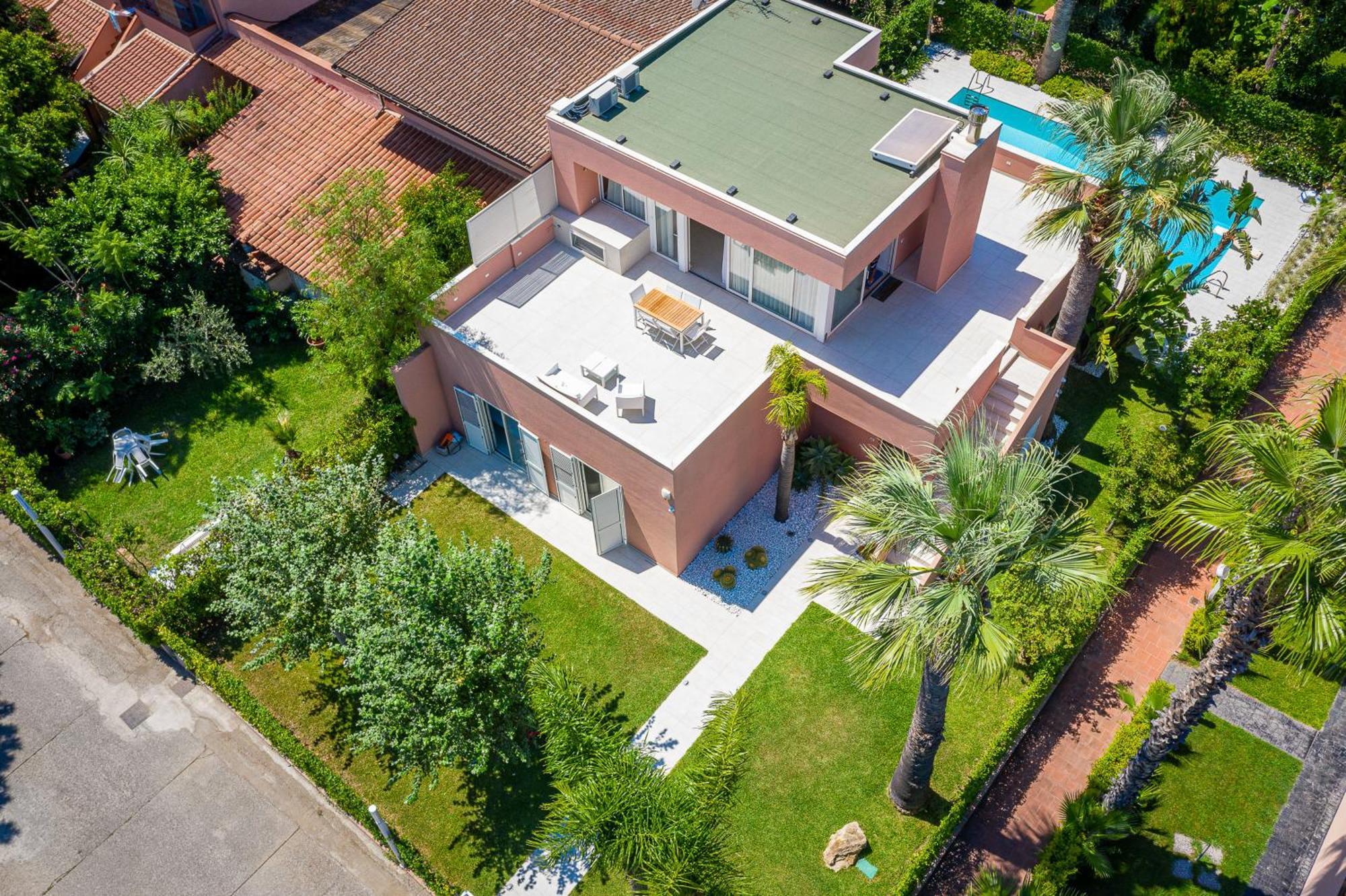 Villa Ametista Portorosa 푸르나리 외부 사진