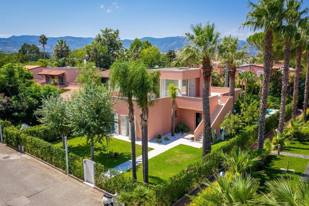 Villa Ametista Portorosa 푸르나리 외부 사진